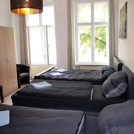 Apartment Fuer Familien, Freunde Oder Groessere Gruppen Bis Zu 8 Personen In Der Naehe Des Berliner Hauptbahnhofs المظهر الخارجي الصورة