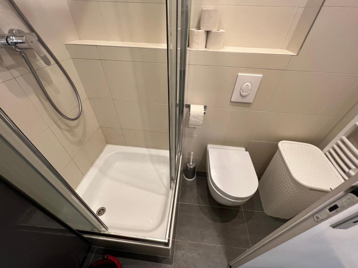 Apartment Fuer Familien, Freunde Oder Groessere Gruppen Bis Zu 8 Personen In Der Naehe Des Berliner Hauptbahnhofs المظهر الخارجي الصورة