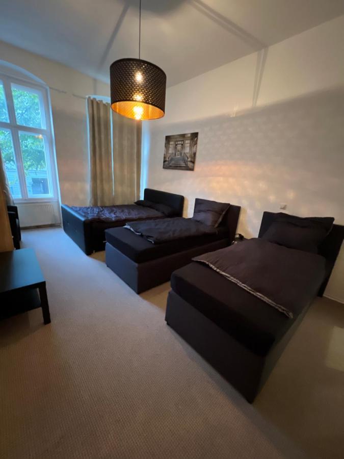 Apartment Fuer Familien, Freunde Oder Groessere Gruppen Bis Zu 8 Personen In Der Naehe Des Berliner Hauptbahnhofs المظهر الخارجي الصورة